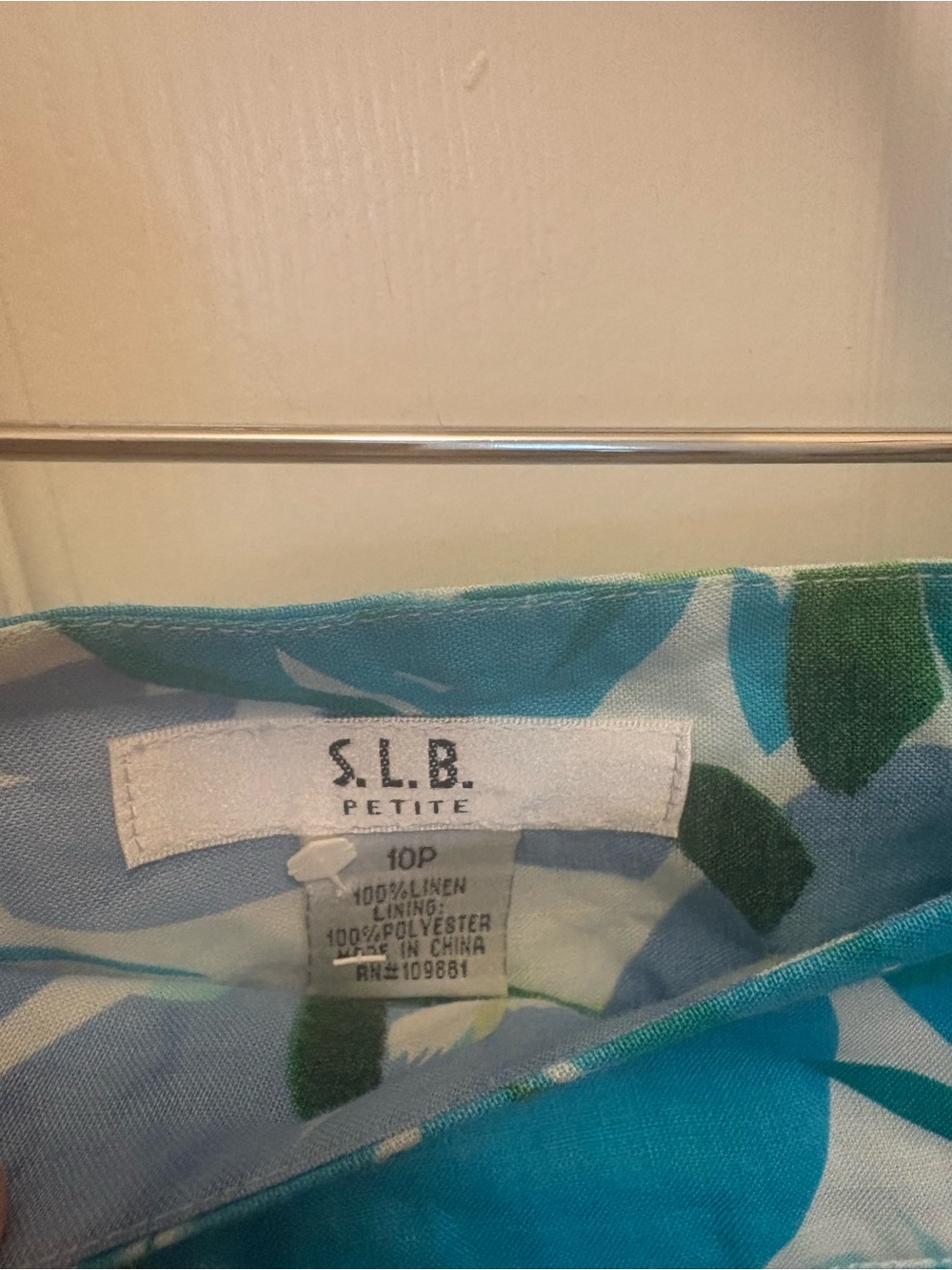 Blue and White Floral A-Line Skirt - Picture 4 of 4
